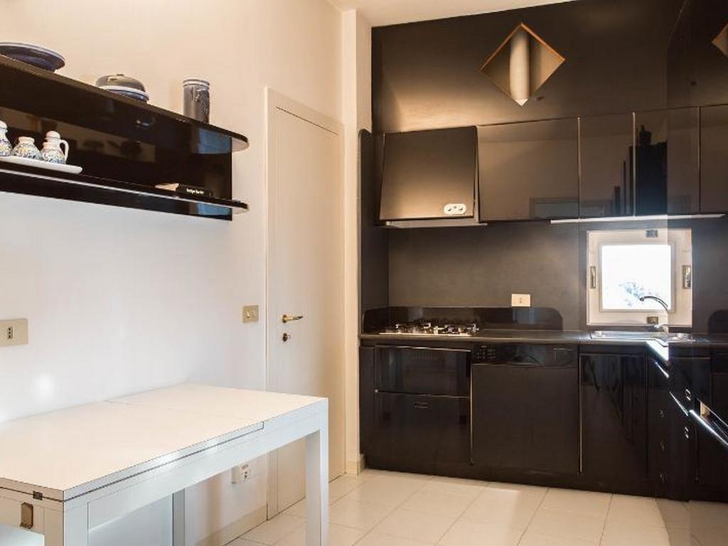Roomy Apartment Duomo & San Babila 밀라노 외부 사진