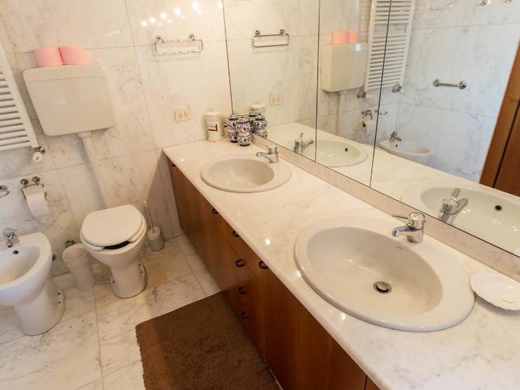 Roomy Apartment Duomo & San Babila 밀라노 외부 사진