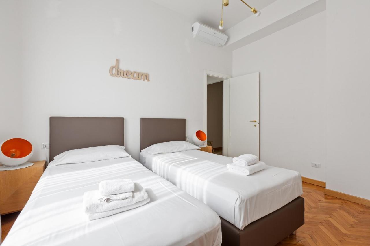Roomy Apartment Duomo & San Babila 밀라노 외부 사진